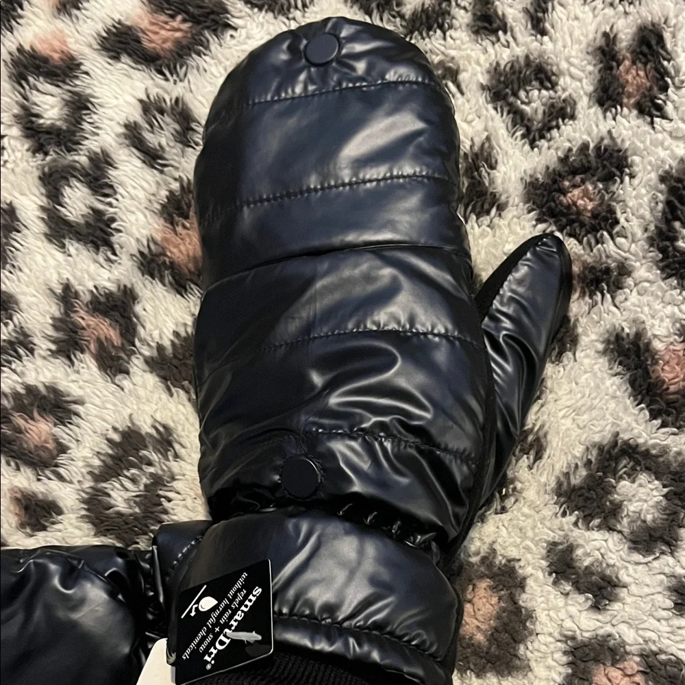 Isotoner Metallic Black Convertible Winter Mittens - Picture 4 of 10